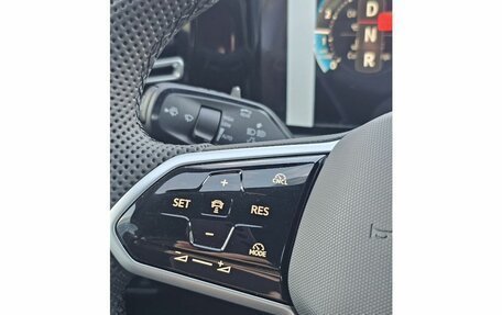 Volkswagen Tiguan, 2024 год, 5 595 002 рублей, 9 фотография