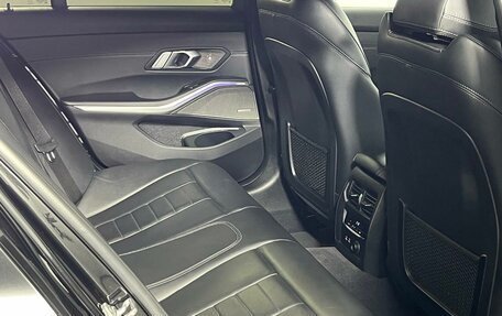 BMW 3 серия, 2019 год, 3 995 000 рублей, 12 фотография
