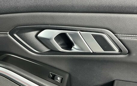 BMW 3 серия, 2019 год, 3 995 000 рублей, 29 фотография