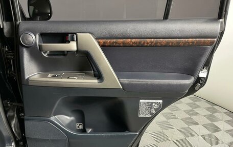 Toyota Land Cruiser 200, 2011 год, 3 553 500 рублей, 28 фотография