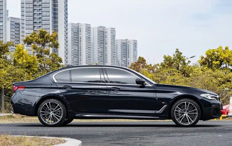 BMW 5 серия, 2023 год, 6 фотография