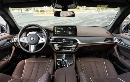 BMW 5 серия, 2023 год, 9 фотография