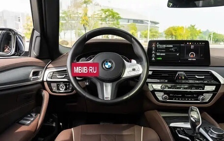 BMW 5 серия, 2023 год, 10 фотография