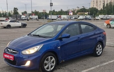 Hyundai Solaris II рестайлинг, 2011 год, 680 000 рублей, 1 фотография