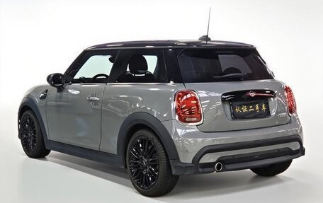 MINI Hatch, 2021 год, 1 950 000 рублей, 3 фотография