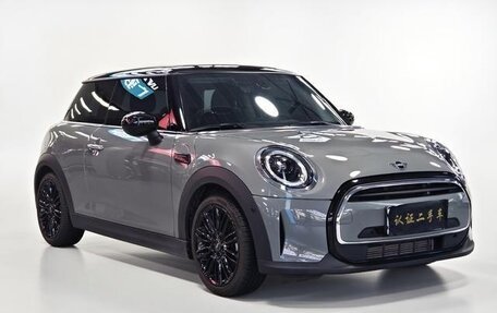 MINI Hatch, 2021 год, 1 950 000 рублей, 7 фотография