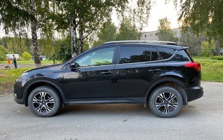 Toyota RAV4, 2014 год, 1 900 000 рублей, 2 фотография