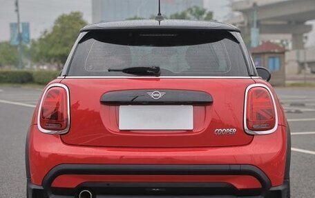 MINI Hatch, 2021 год, 1 880 000 рублей, 4 фотография