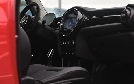 MINI Hatch, 2021 год, 1 880 000 рублей, 7 фотография