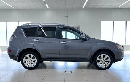 Mitsubishi Outlander III рестайлинг 3, 2010 год, 1 240 000 рублей, 4 фотография
