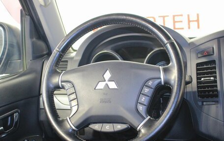 Mitsubishi Pajero IV, 2012 год, 1 999 000 рублей, 18 фотография