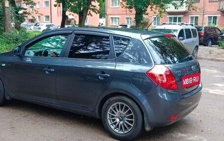 KIA cee'd I рестайлинг, 2009 год, 800 000 рублей, 6 фотография