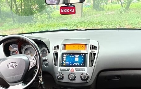 KIA cee'd I рестайлинг, 2009 год, 800 000 рублей, 22 фотография