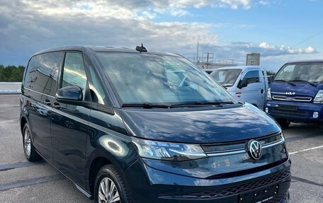Volkswagen Multivan, 2021 год, 4 900 000 рублей, 3 фотография