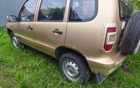 Chevrolet Niva I рестайлинг, 2004 год, 150 000 рублей, 5 фотография