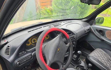 Chevrolet Niva I рестайлинг, 2004 год, 150 000 рублей, 10 фотография