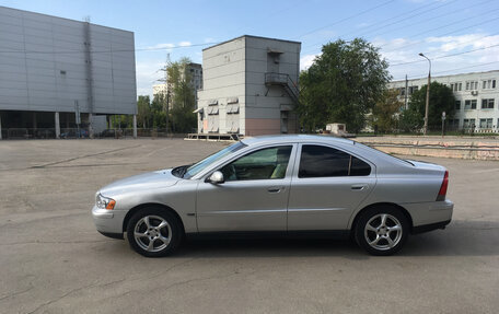 Volvo S60 III, 2002 год, 385 000 рублей, 6 фотография
