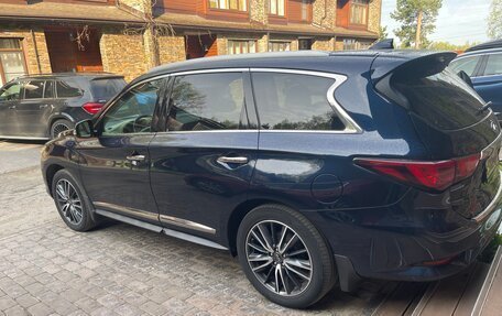 Infiniti QX60 I рестайлинг, 2017 год, 2 250 000 рублей, 10 фотография