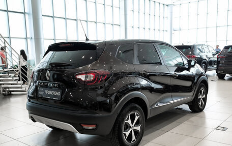 Renault Kaptur I рестайлинг, 2018 год, 1 299 000 рублей, 5 фотография