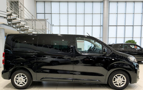 Peugeot Traveller I, 2022 год, 2 899 000 рублей, 5 фотография