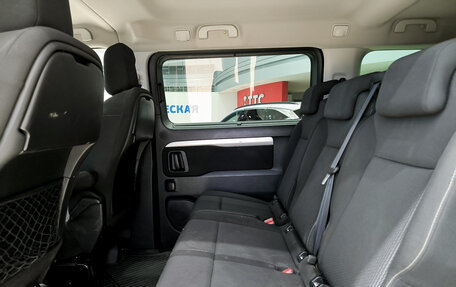 Peugeot Traveller I, 2022 год, 2 899 000 рублей, 15 фотография