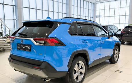 Toyota RAV4, 2019 год, 3 250 000 рублей, 9 фотография