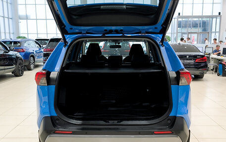 Toyota RAV4, 2019 год, 3 250 000 рублей, 14 фотография