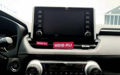 Toyota RAV4, 2019 год, 3 250 000 рублей, 19 фотография