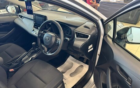Toyota Corolla, 2019 год, 1 799 000 рублей, 10 фотография