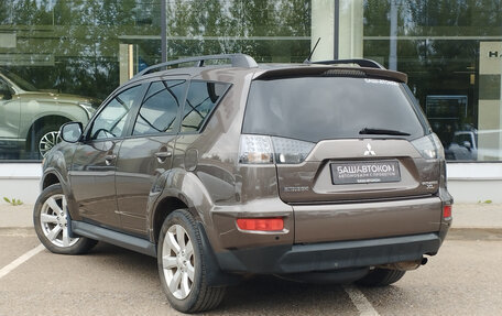 Mitsubishi Outlander III рестайлинг 3, 2011 год, 1 240 000 рублей, 6 фотография