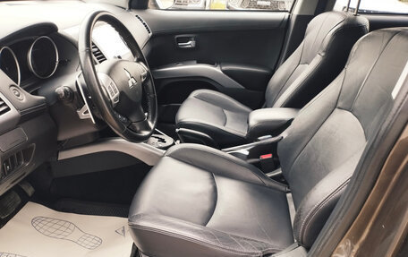 Mitsubishi Outlander III рестайлинг 3, 2011 год, 1 240 000 рублей, 7 фотография
