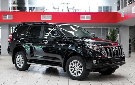 Toyota Land Cruiser Prado 150 рестайлинг 2, 2014 год, 2 999 000 рублей, 3 фотография