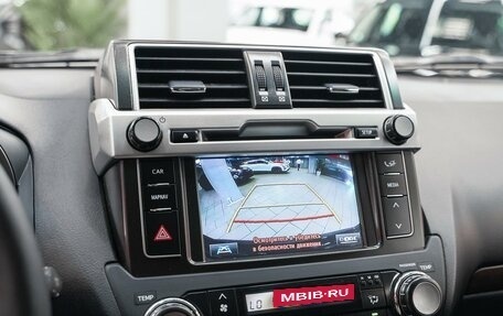 Toyota Land Cruiser Prado 150 рестайлинг 2, 2014 год, 2 999 000 рублей, 15 фотография