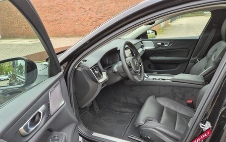 Volvo S60 III, 2022 год, 3 100 000 рублей, 7 фотография