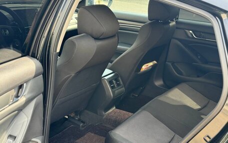 Honda Accord IX рестайлинг, 2017 год, 1 750 000 рублей, 17 фотография