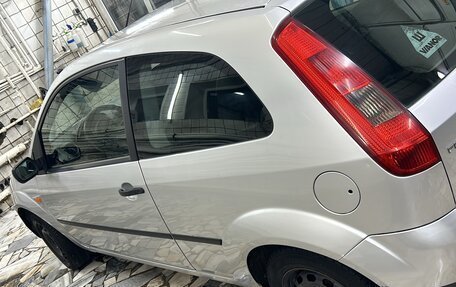 Ford Fiesta, 2005 год, 325 000 рублей, 7 фотография