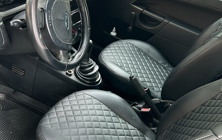 Ford Fiesta, 2005 год, 325 000 рублей, 3 фотография