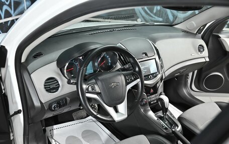 Chevrolet Cruze II, 2013 год, 895 000 рублей, 8 фотография