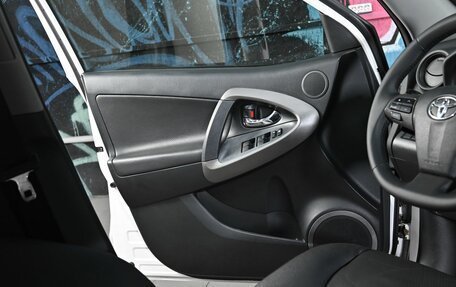 Toyota RAV4, 2011 год, 1 355 000 рублей, 6 фотография