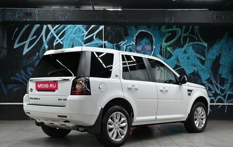 Land Rover Freelander II рестайлинг 2, 2014 год, 1 695 000 рублей, 4 фотография