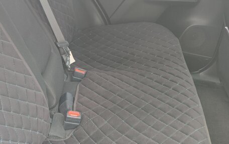 Toyota RAV4, 2019 год, 2 820 000 рублей, 13 фотография
