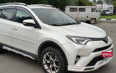 Toyota RAV4, 2019 год, 2 820 000 рублей, 3 фотография