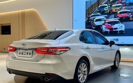 Toyota Camry, 2022 год, 2 345 000 рублей, 20 фотография