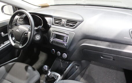 KIA Rio III рестайлинг, 2015 год, 975 000 рублей, 4 фотография