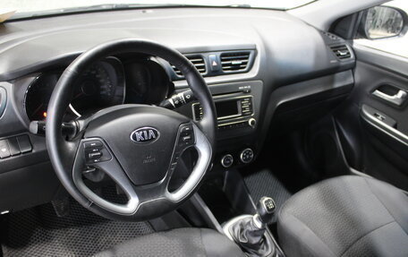 KIA Rio III рестайлинг, 2015 год, 975 000 рублей, 5 фотография