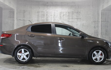 KIA Rio III рестайлинг, 2015 год, 975 000 рублей, 9 фотография