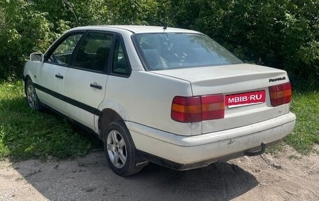 Volkswagen Passat B4, 1994 год, 185 000 рублей, 31 фотография