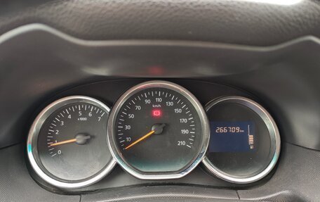 Renault Duster I рестайлинг, 2015 год, 820 000 рублей, 11 фотография