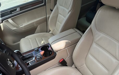 Volkswagen Touareg III, 2013 год, 2 500 000 рублей, 10 фотография