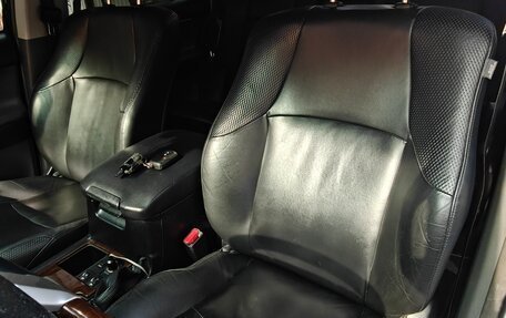 Toyota Land Cruiser Prado 150 рестайлинг 2, 2011 год, 3 050 000 рублей, 19 фотография